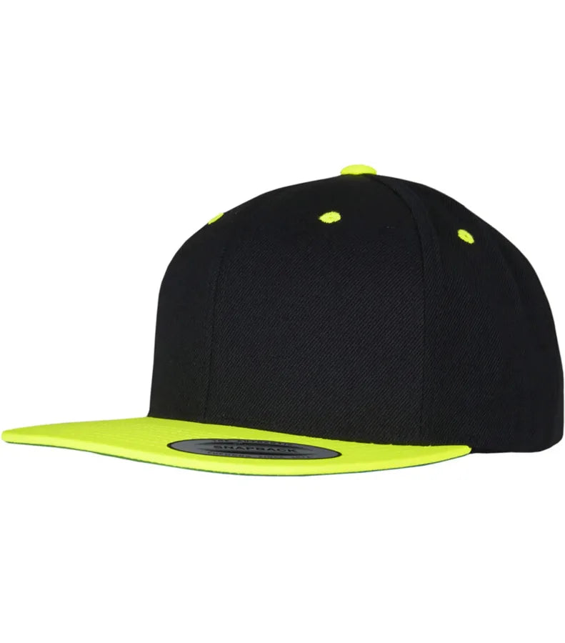 Classic Snapback 2-Tone Black/NeonYellow