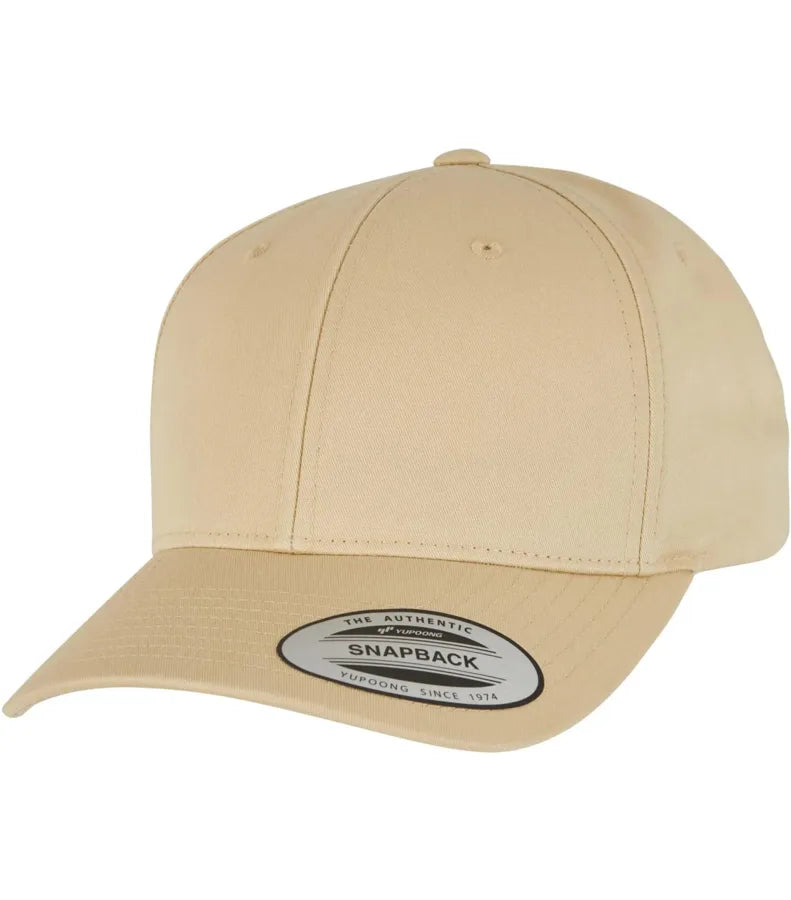 Curved Classic Snapback Gold