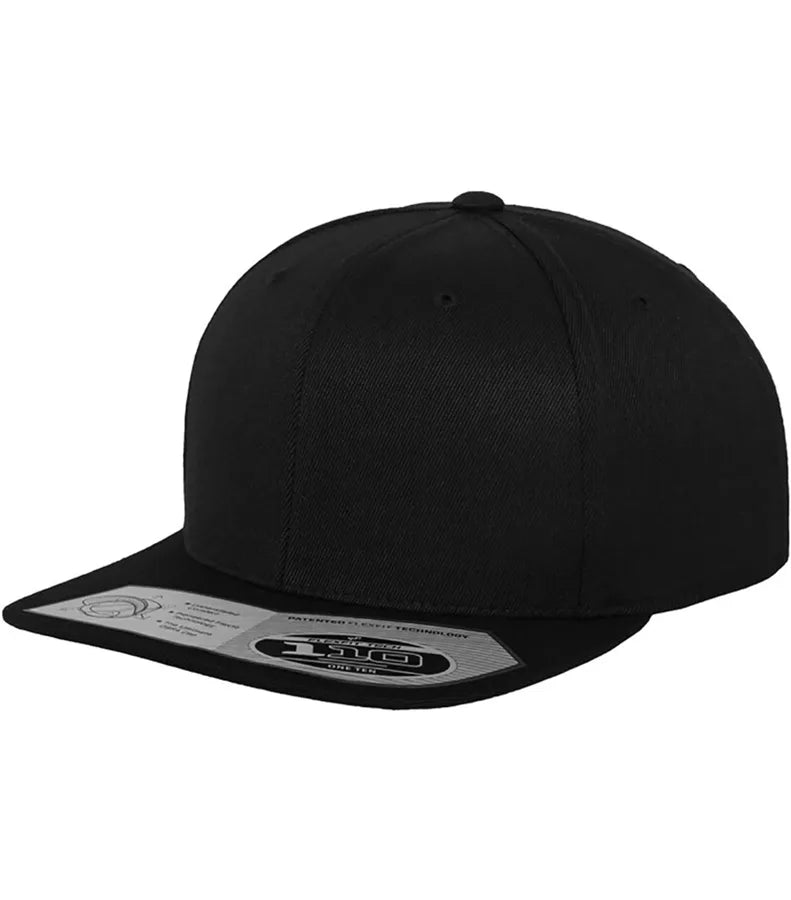 110 Fitted Snapback Black