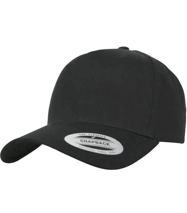 5-Panel Curved Classic Snapback Black